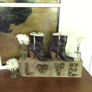 New! Michael Kors Lizzie Ankle Boot - Size 9